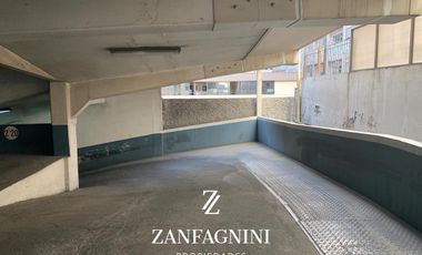 SE VENDE Cochera en Ciudad de Mendoza. Excelente ubicación -