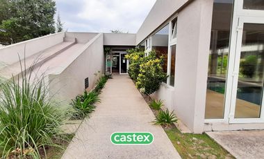Departamento cuatro ambientes en venta con renta en Campus Vista, Pilar