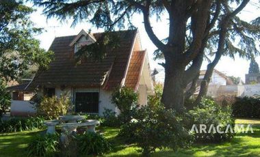 Malvinas 700 - Monte Grande