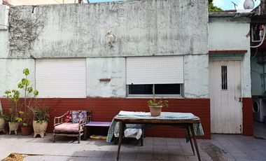 Casa a Reciclar, Refaccionar, Lote,  Velez Sarsfield