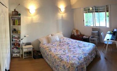 CASA EN VENTA 4 AMB - C/ PARRILA   PILETA - COUNTRY CLUB  VENADO 1 - CANNING RETASADA!!