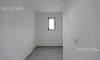 VENTA CASA EN LA ALAMEDA - CANNING