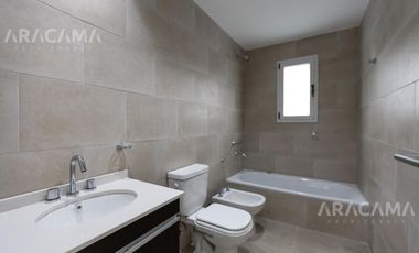 VENTA CASA EN LA ALAMEDA - CANNING