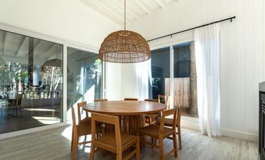 VENTA CASA COSTA ESMERALDA, BARRIO MARÍTIMO III, LOTE AL 100, 5 AMBIENTES