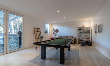 VENTA CASA COSTA ESMERALDA, BARRIO MARÍTIMO III, LOTE AL 100, 5 AMBIENTES