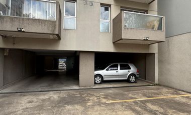 COCHERA EN ALQUILER - ZONA OLIVOS