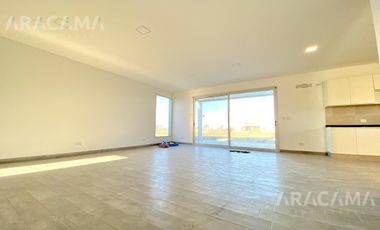 VENTA CASA EN LA ALAMEDA - CANNING