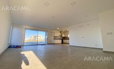 VENTA CASA EN LA ALAMEDA - CANNING