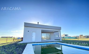 VENTA CASA EN LA ALAMEDA - CANNING