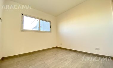 VENTA CASA EN LA ALAMEDA - CANNING