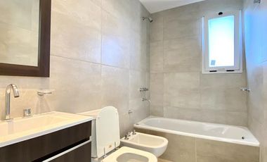 VENTA CASA EN LA ALAMEDA - CANNING