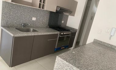 Depa en renta de 3 recámaras zona Momoxpan.