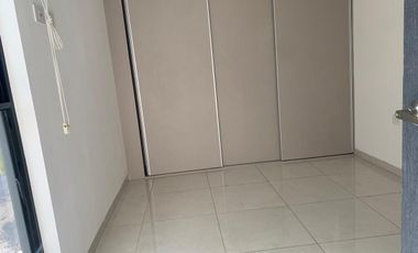 Depa en renta de 3 recámaras zona Momoxpan.