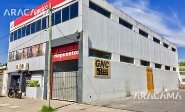 Deposito de primera calidad  en venta - Luis Guillon