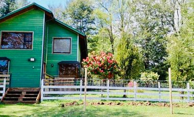 Venta: Casa con Piscina privada a minutos de Pucón!