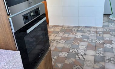 Se vende amplia casa con terreno de 846 M2 en condominio Country Huelen