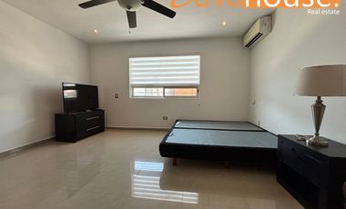 Renta casa amueblada Pedregal la Silla