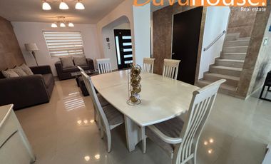 Renta casa amueblada Pedregal la Silla