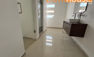 Renta casa amueblada Pedregal la Silla