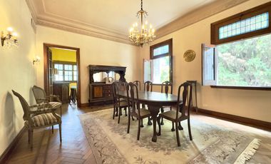 CASA VENTA VICENTE LOPEZ 4 AMB JARDIN PILETA   2 LOCALES COMERCIALES