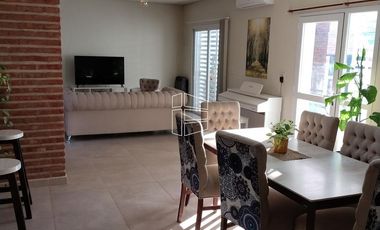 Venta - Casa 2 dormitorios en Barrio Entre Aguas  II - C095