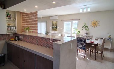 Venta - Casa 2 dormitorios en Barrio Entre Aguas  II - C095