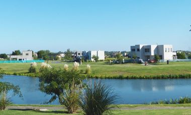 Casa en Venta San Matias Barrio Area 1