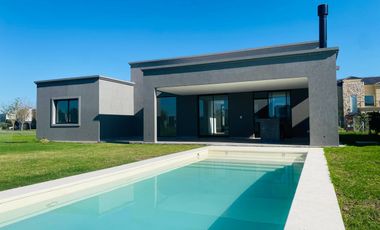 Casa en Venta San Matias Barrio Area 1