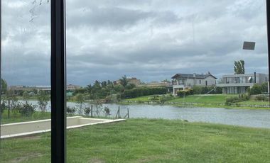 Casa en Venta San Matias Barrio Area 1