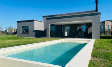 Casa en Venta San Matias Barrio Area 1