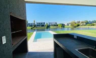 Casa en Venta San Matias Barrio Area 1