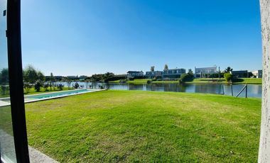 Casa en Venta San Matias Barrio Area 1