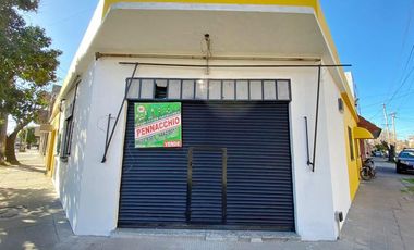 Casa con local en CIUDAD MADERO