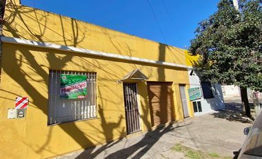 Casa con local en CIUDAD MADERO