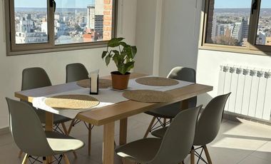 Venta departamento tres dormitorios piso completo