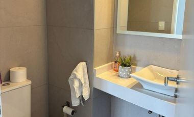 Venta departamento tres dormitorios piso completo