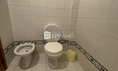 Venta  - Propiedad en el Centro de 3 dormitorios - Apto Crédito - C047