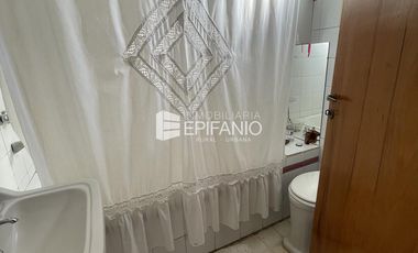 Venta  - Propiedad en el Centro de 3 dormitorios - Apto Crédito - C047