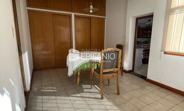 Venta  - Propiedad en el Centro de 3 dormitorios - Apto Crédito - C047