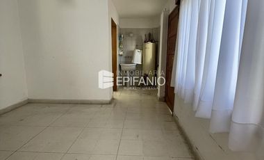 Venta  - Propiedad en el Centro de 3 dormitorios - Apto Crédito - C047