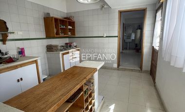 Venta  - Propiedad en el Centro de 3 dormitorios - Apto Crédito - C047