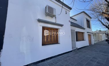 Venta  - Propiedad en el Centro de 3 dormitorios - Apto Crédito - C047