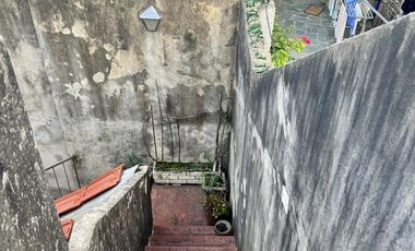 Chalet con garage, 2 dorm, baño, patio y terraza - Vta Dta - APTO CRÉDITO!!!