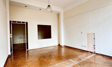 Local - San Bernardo Del Tuyu