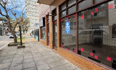 Local - San Bernardo Del Tuyu