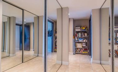 Vicente Lopez,  semipiso 280m2 - 3/5 dormitorios al rio en venta