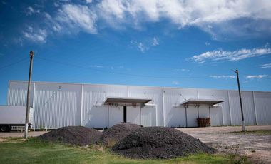 Depósito en alquiler - 1 Ambiente - Cocina - 2.800Mts2 - Berazategui