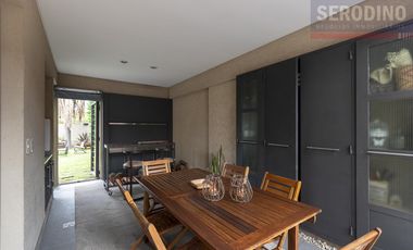 Casa en Ezpeleta Este