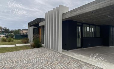 Casa en venta en La Providencia, Canning - Ezeiza