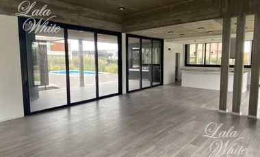 Casa en venta en La Providencia, Canning - Ezeiza